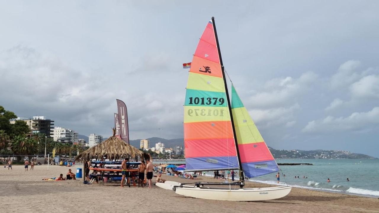 ベニカシムApartamento De 1 Habitacion Frente Al Mar Y Con Piscinaアパートメント エクステリア 写真