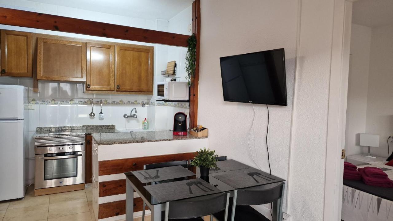 ベニカシムApartamento De 1 Habitacion Frente Al Mar Y Con Piscinaアパートメント エクステリア 写真