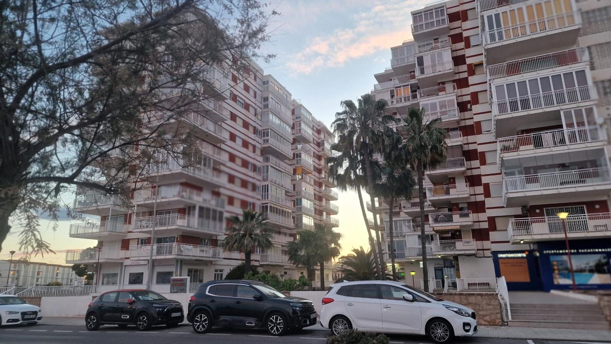 ベニカシムApartamento De 1 Habitacion Frente Al Mar Y Con Piscinaアパートメント エクステリア 写真