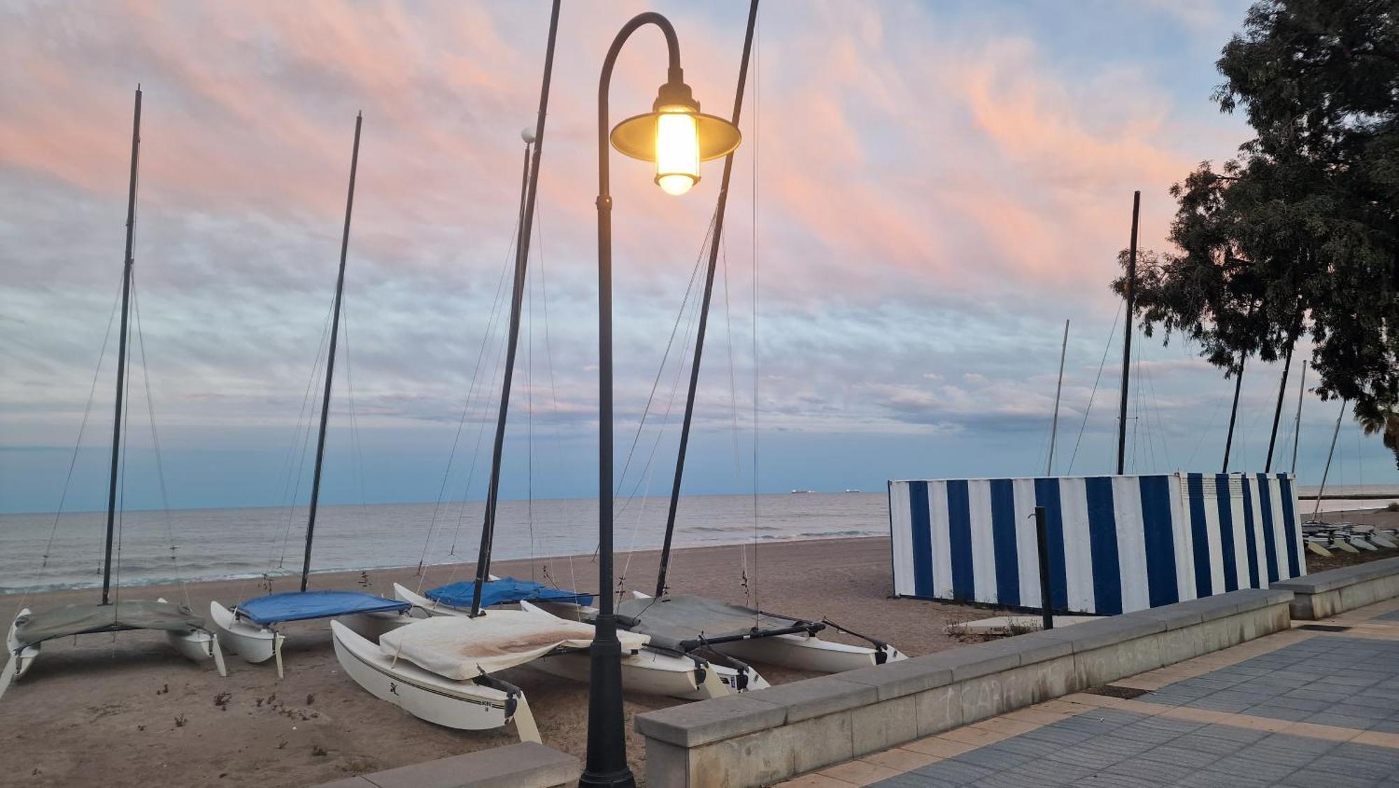 ベニカシムApartamento De 1 Habitacion Frente Al Mar Y Con Piscinaアパートメント エクステリア 写真